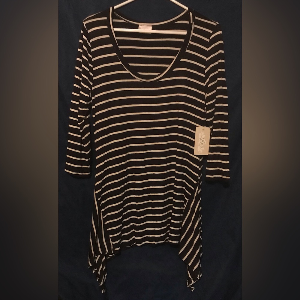 Quarter-Sleeve Misia Top